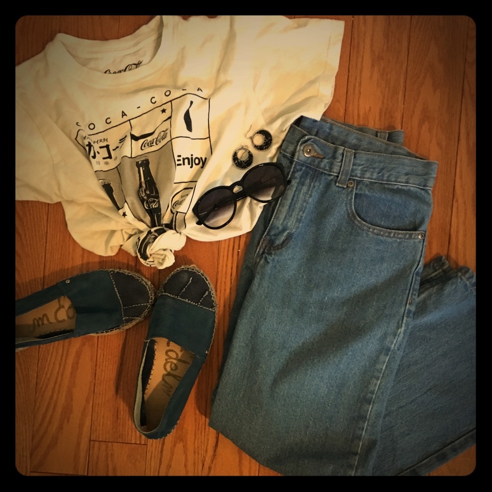 High Waisted Wide Leg Jean